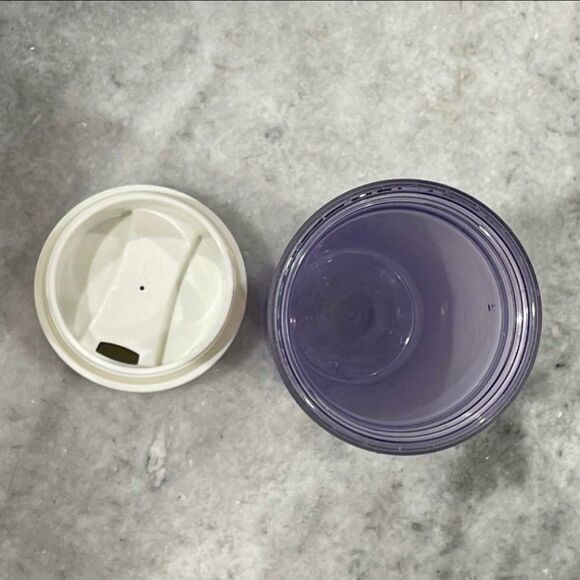 STARBUCKS Candy Cane Stripes Christmas Tumbler 12 Oz 2009 - Picture 6 of 6